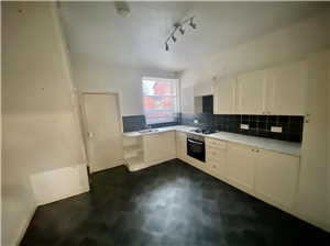 kitchen.jpg- click for photo gallery